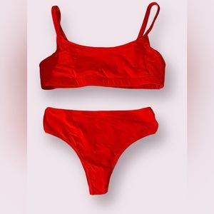 Skims fits everyone scoop bralette and thong set
